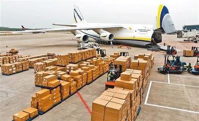 民航局預計“五一”旅客量降七成，大型航司日虧億元，貨運成亮點